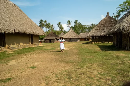 TOUR A KATANZAMA